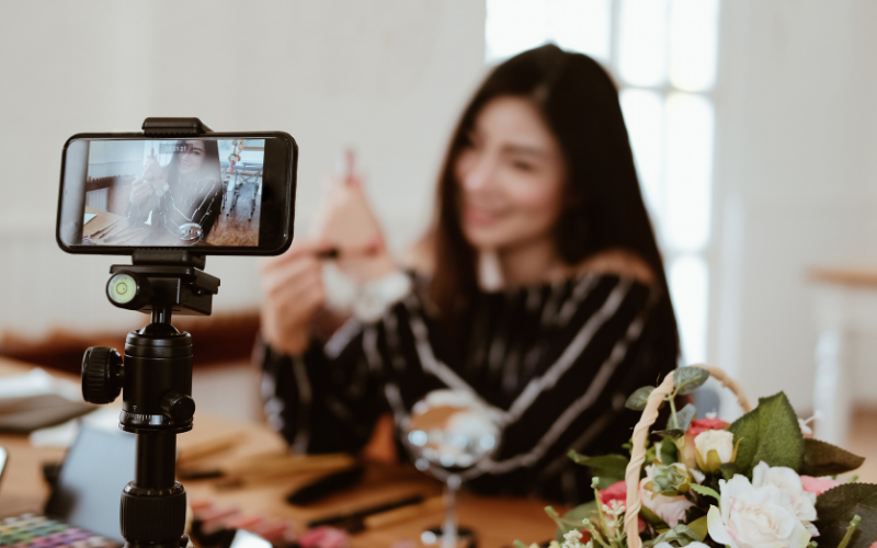 Social Commerce & Influencer Marketing